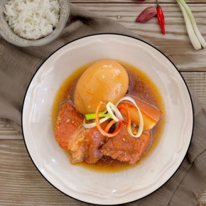 Thịt Kho Trứng